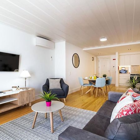 Amazing 1Bdr Apartment In Chiado By Lovelystay Lisboa Extérieur photo