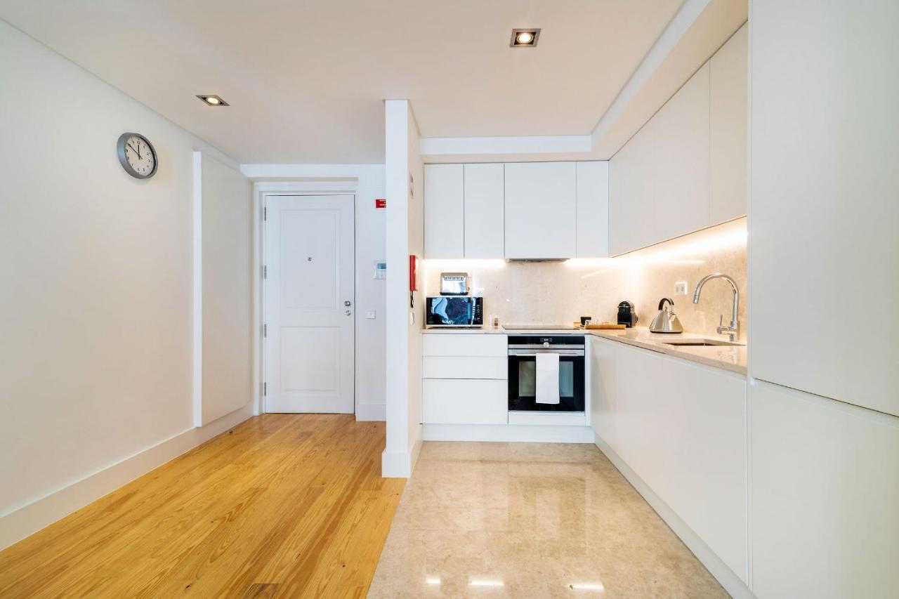 Amazing 1Bdr Apartment In Chiado By Lovelystay Lisboa Extérieur photo